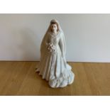 Royal Worcester Figurine - Her Majesty Queen Elizabeth 2nd 22 cm High