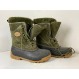 Skee-Tex Canadian Snow Boots - Size 11