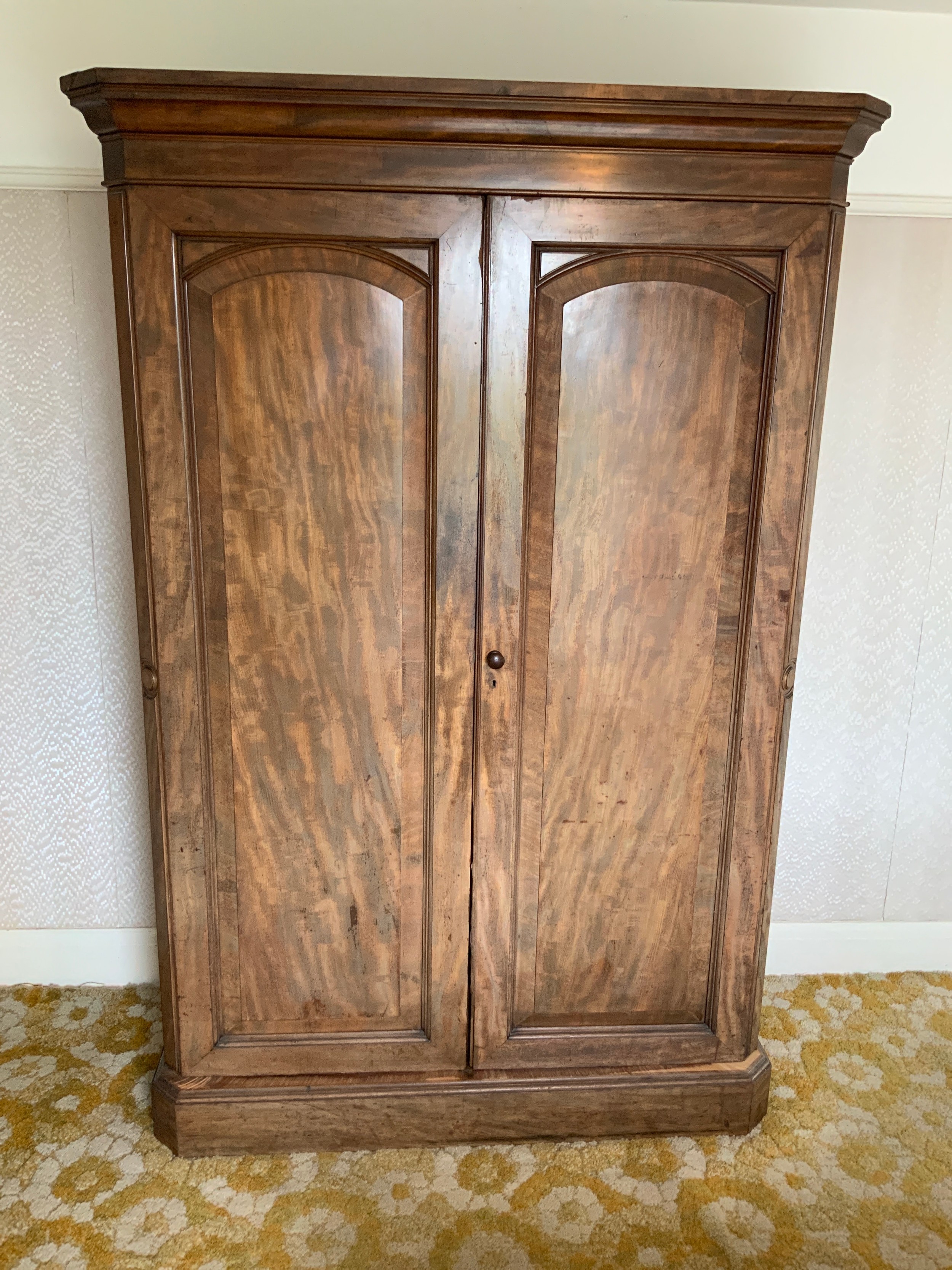 Victorian Mahogany Compactum Wardrobe