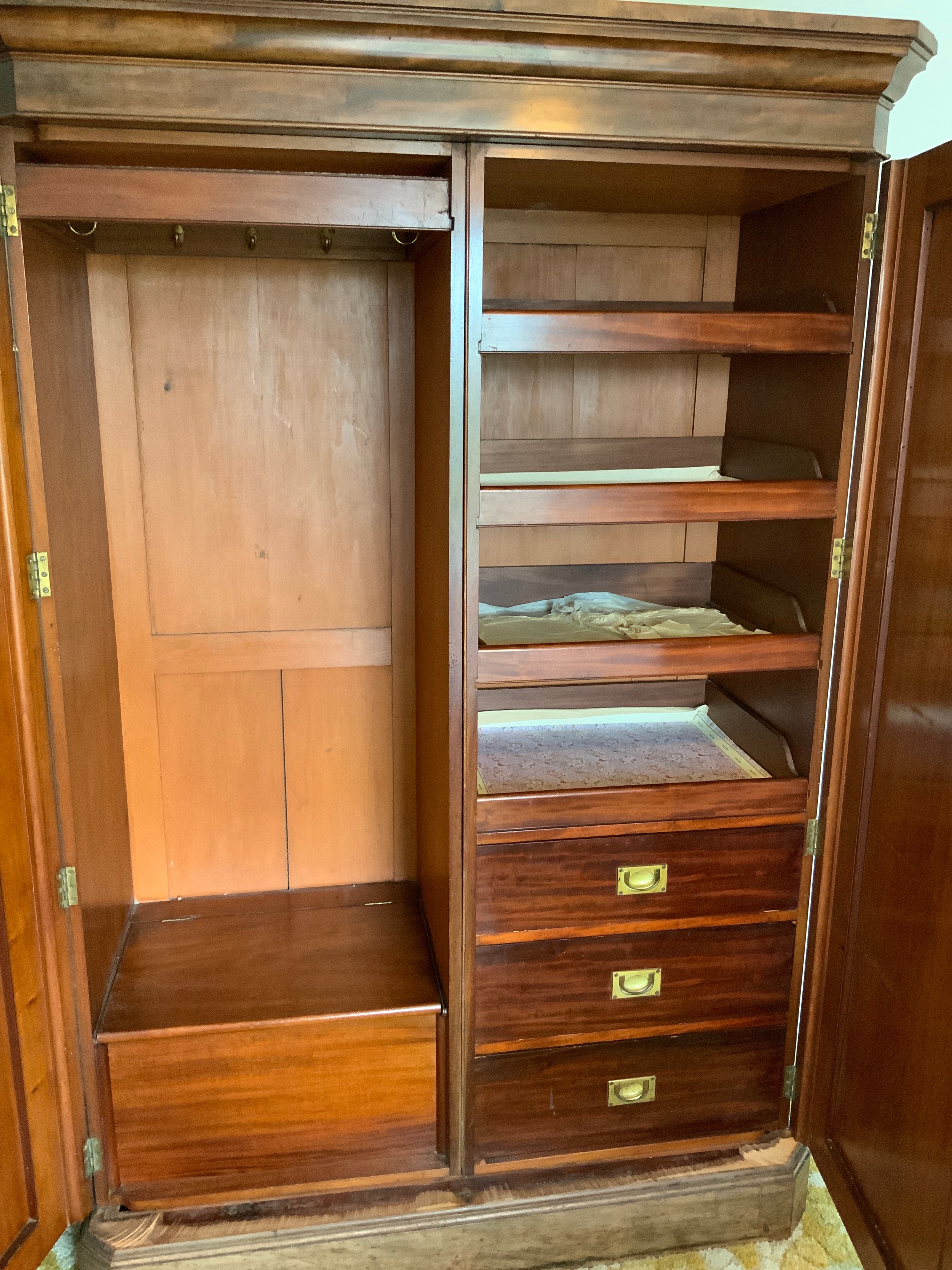 Victorian Mahogany Compactum Wardrobe - Image 2 of 3