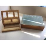 Artists Light Box with Lead and Easel with Drawer