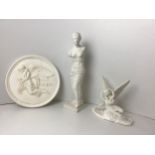 Figurines and Relief