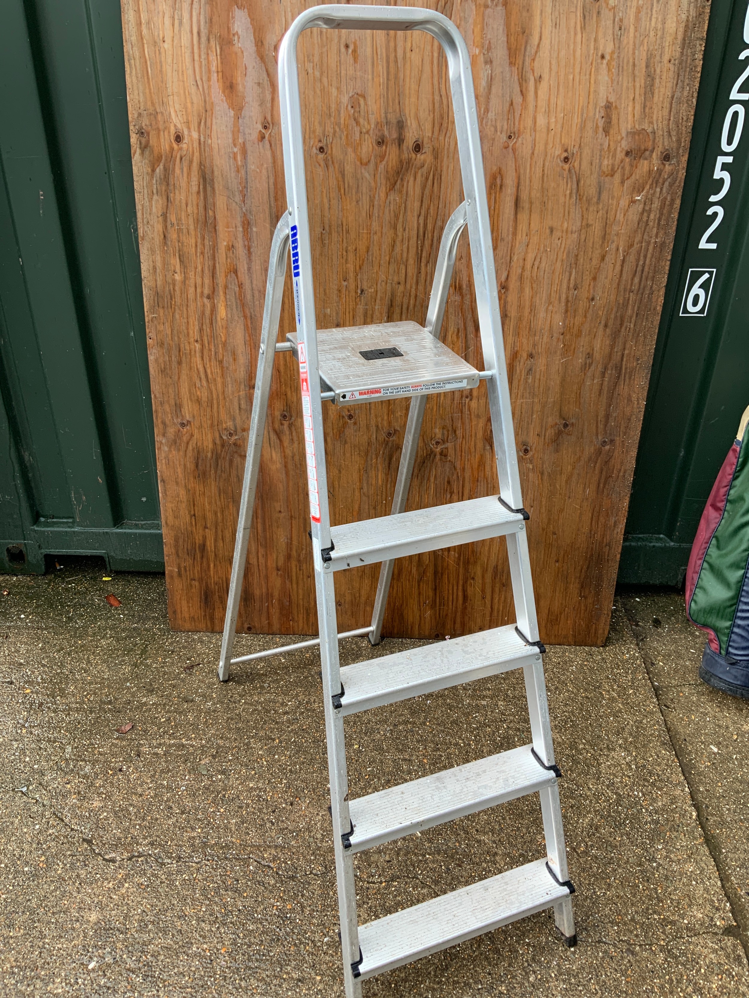 Folding Aluminium Ladders