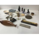 Fish Server, Vintage Cake Knife, Oriental Figures, Babbacombe Pottery and Sadler Trinket Dish etc