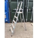 Aluminium Step Ladder