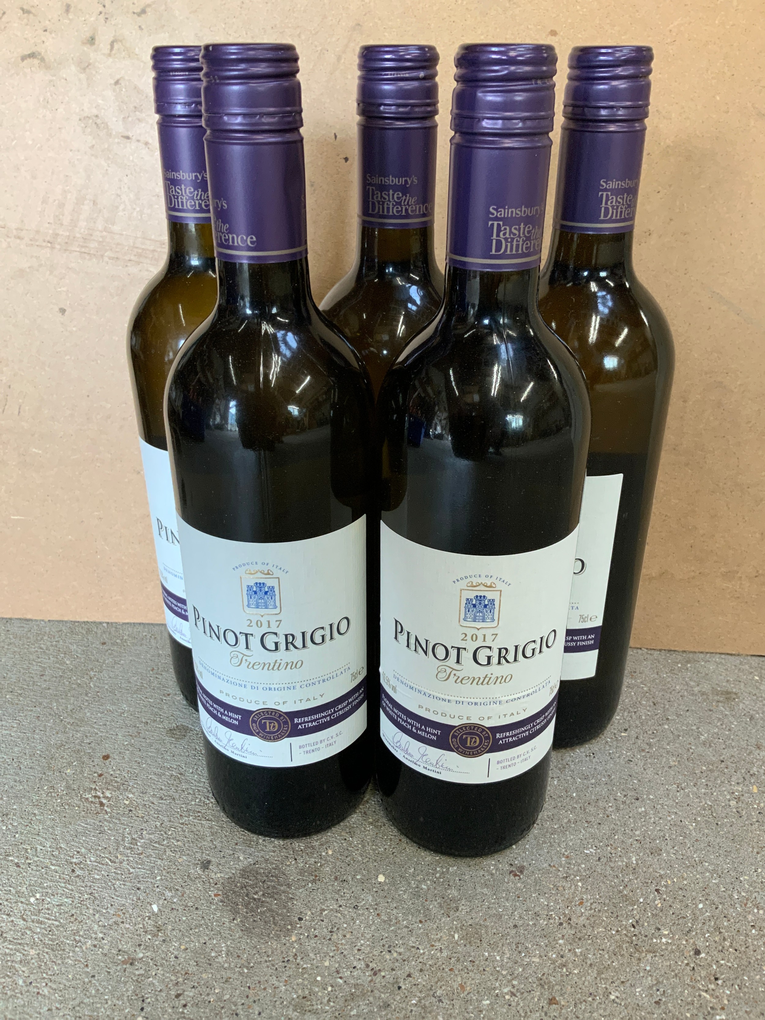 Wine - 5x Bottles of Pinot Grigio