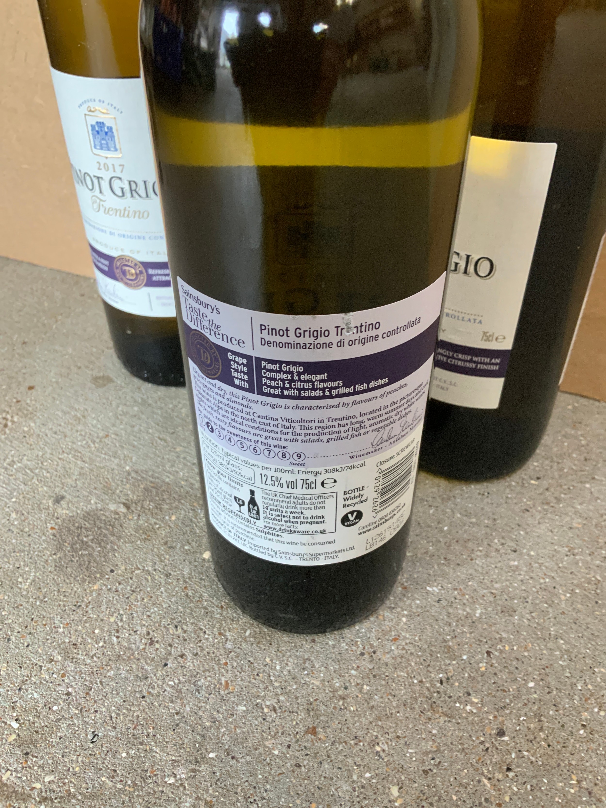 Wine - 5x Bottles of Pinot Grigio - Image 2 of 2