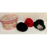 Storage Box with 3x Hats