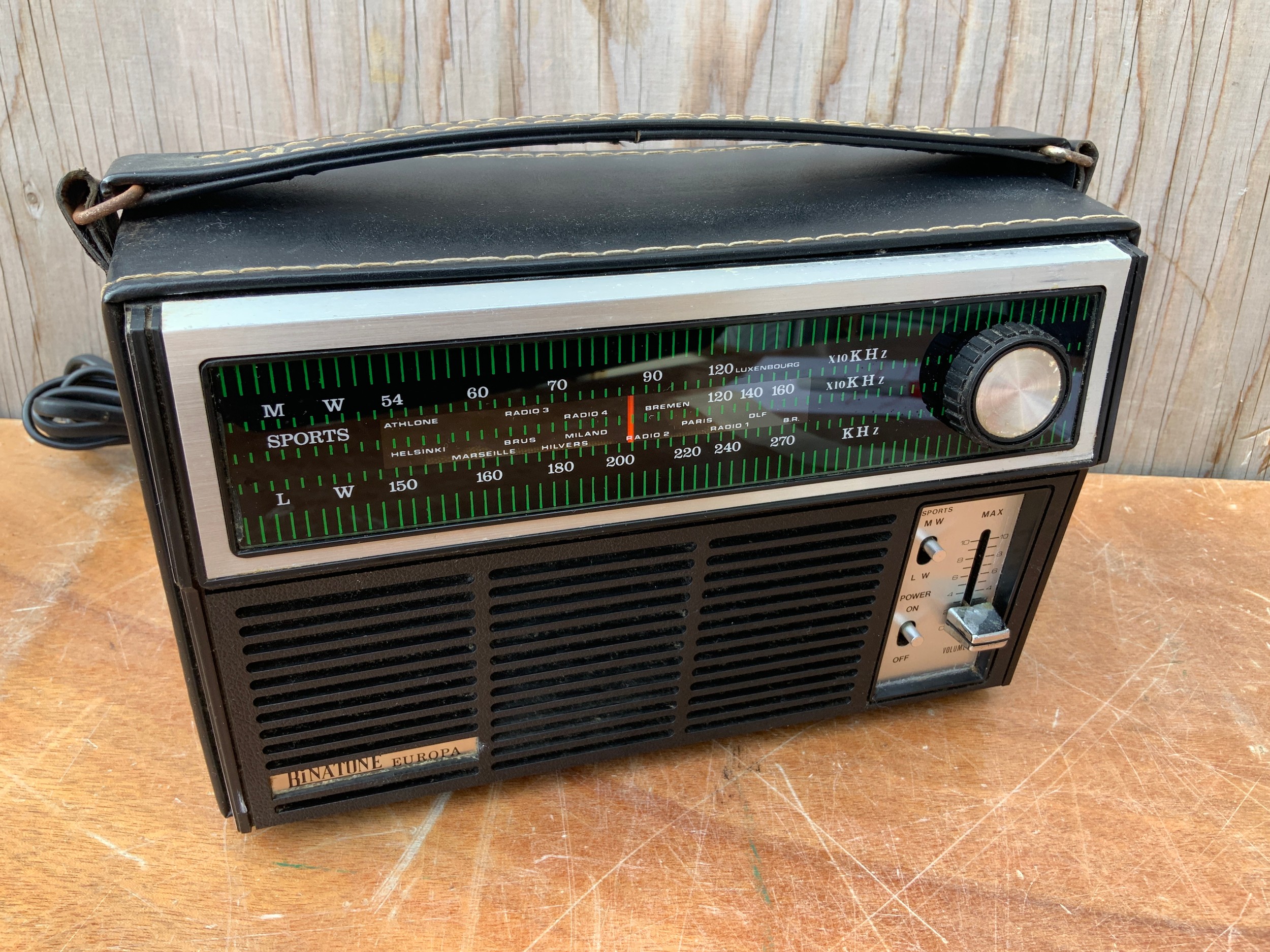 Binatone Radio