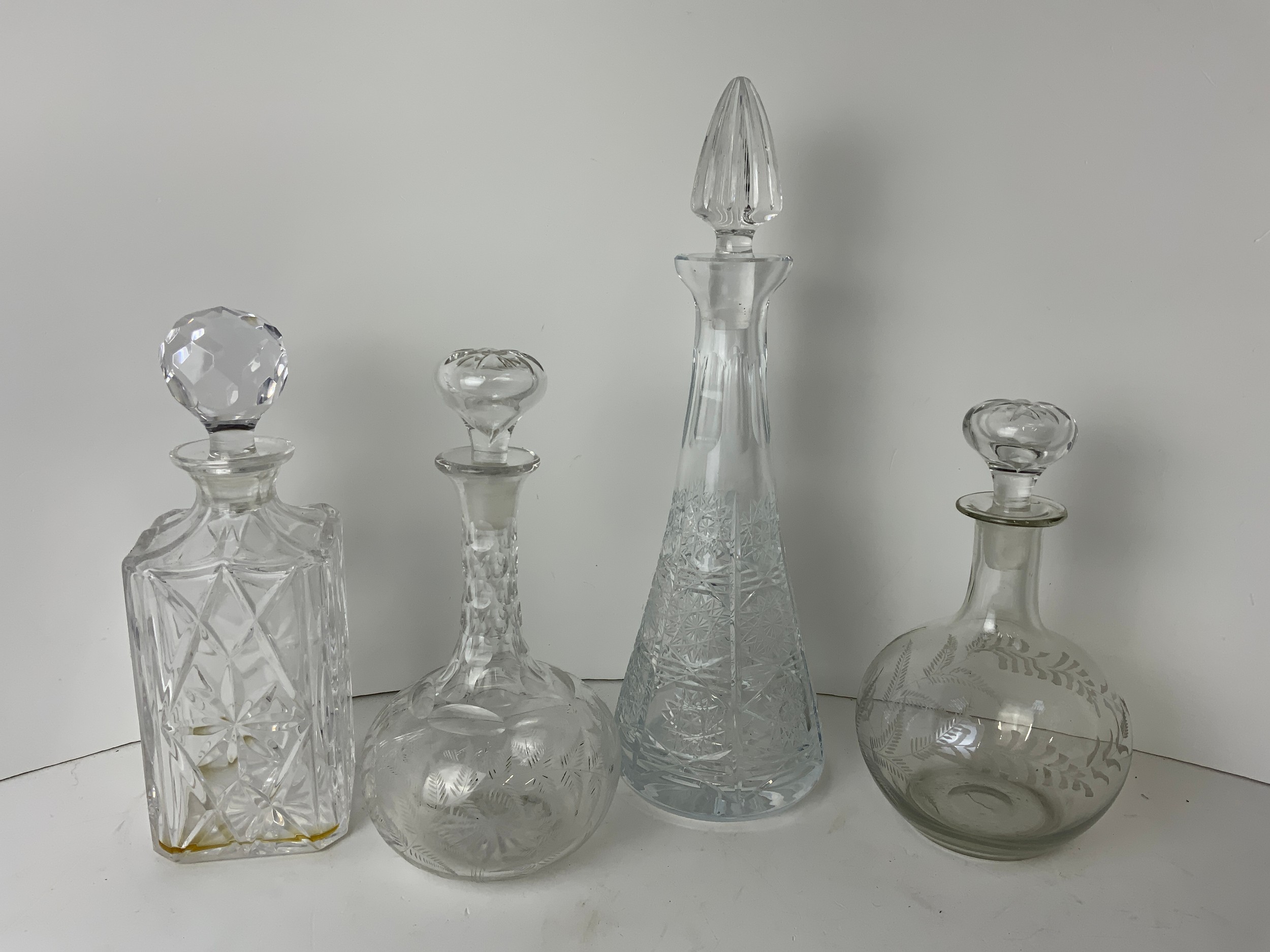 4x Decanters