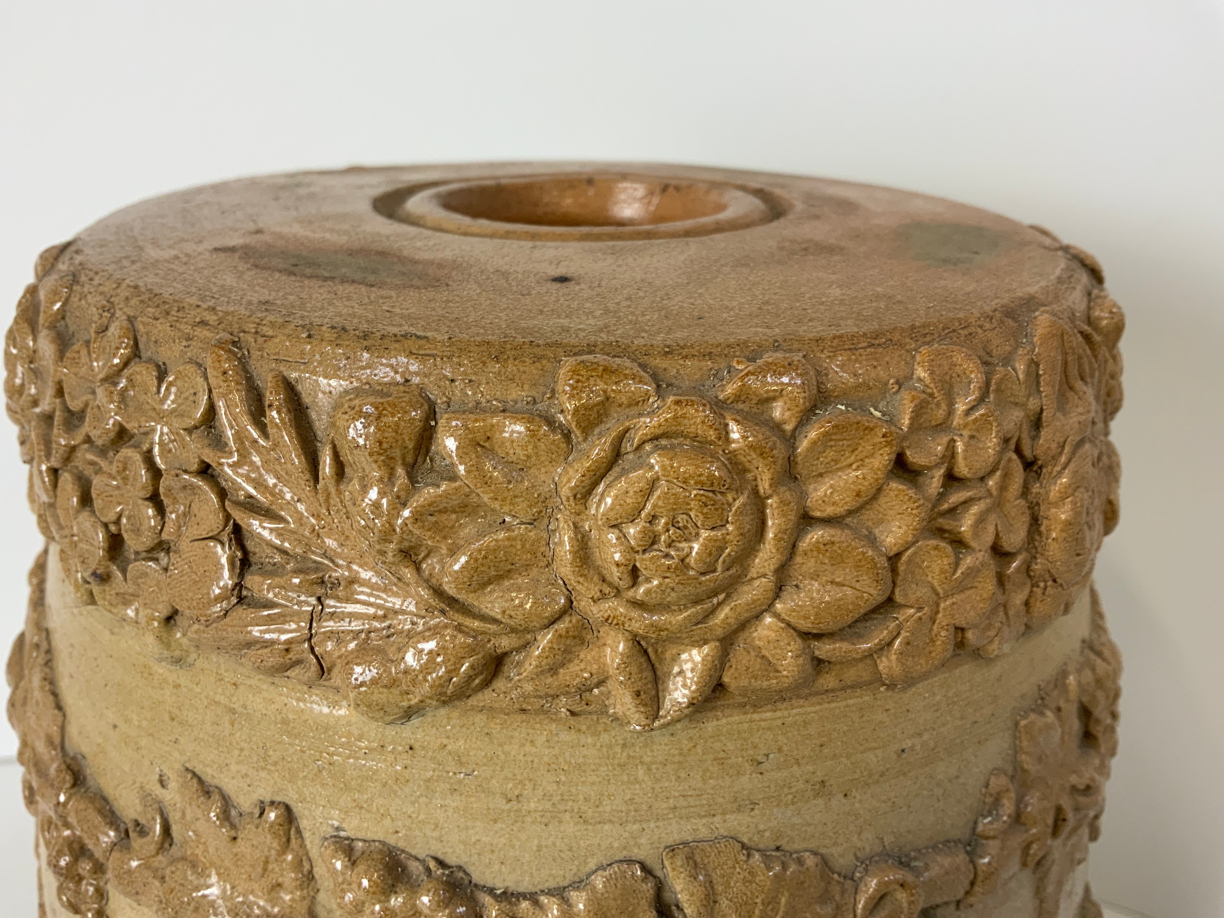 Early 19th Century Doulton & Co Lambeth 1 Gallon Salt Glazed Stoneware Decorated Gin Barrel - 27cm - Image 3 of 4
