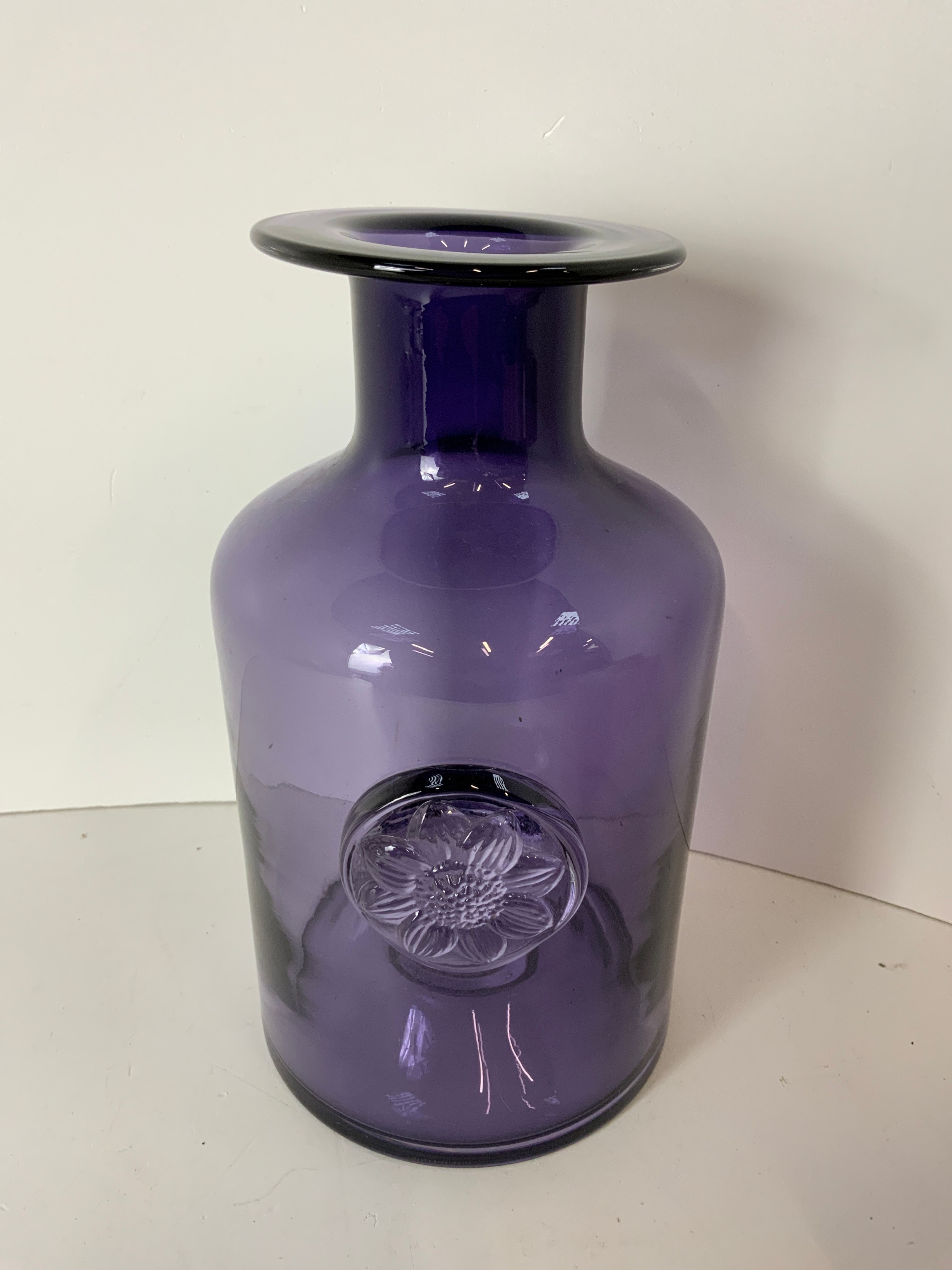 Amethyst Dartington Glass Vase (Frank Thrower)