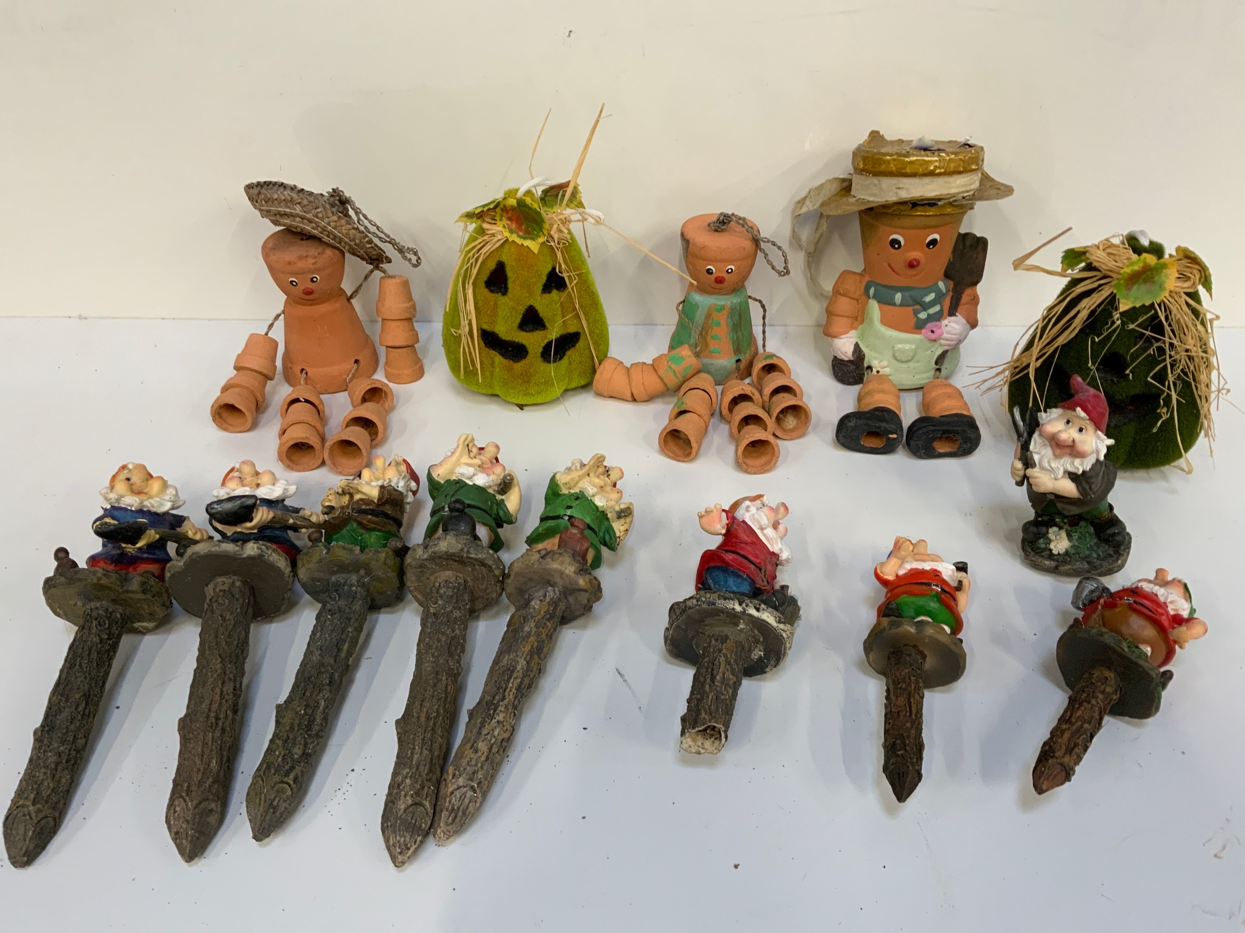 Garden Ornaments - Dwarves, Flowerpot Men etc