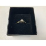 18ct and Platinum Solitaire Diamond Ring - Size M - 2.5gms