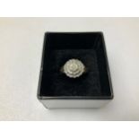 9ct and Diamond Ring - Size L - 2.4gms
