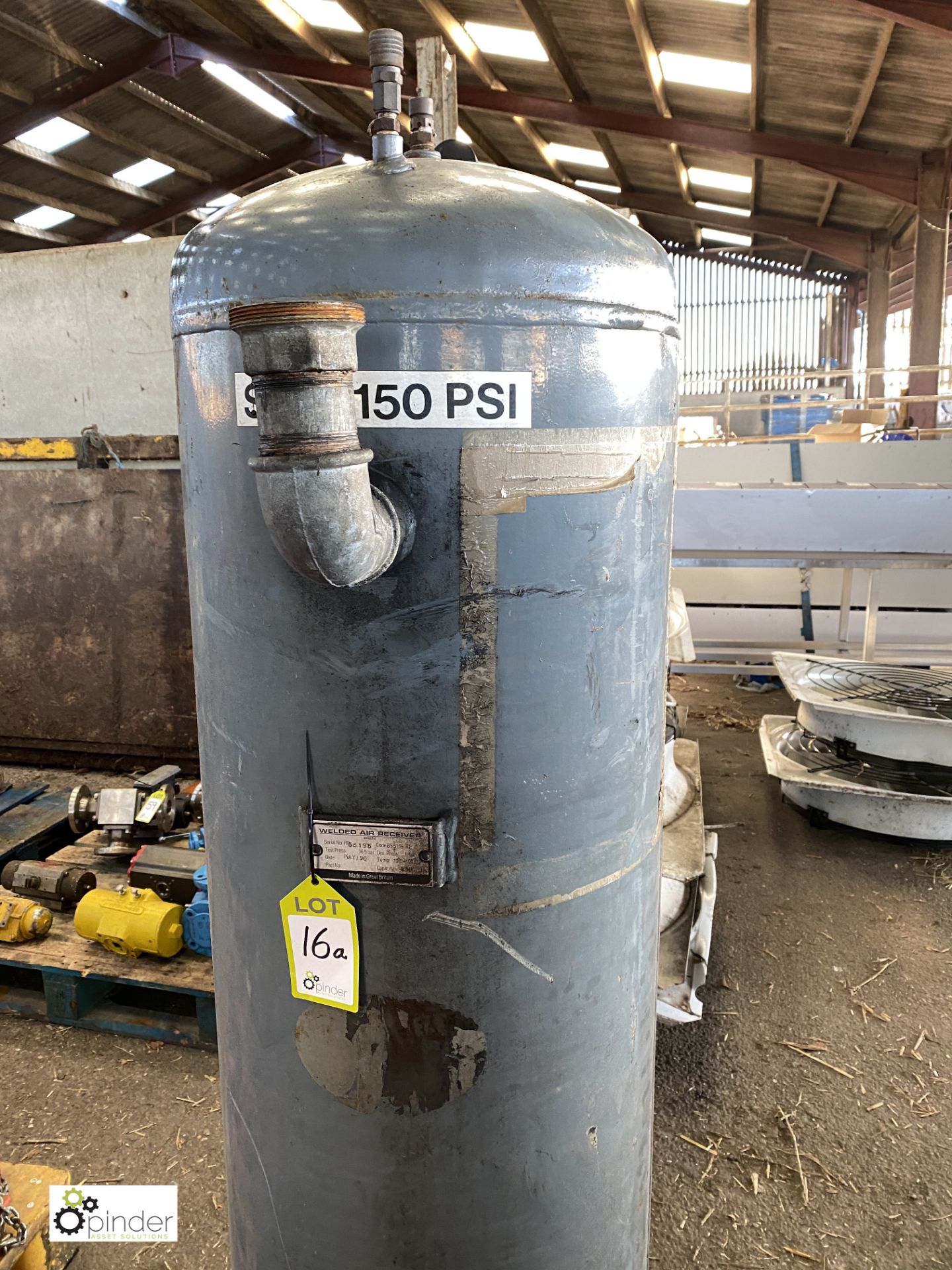 Vertical Air Receiving Tank, 11bar, 250litres (please note this lot has a lift out fee of £10 plus - Image 2 of 3