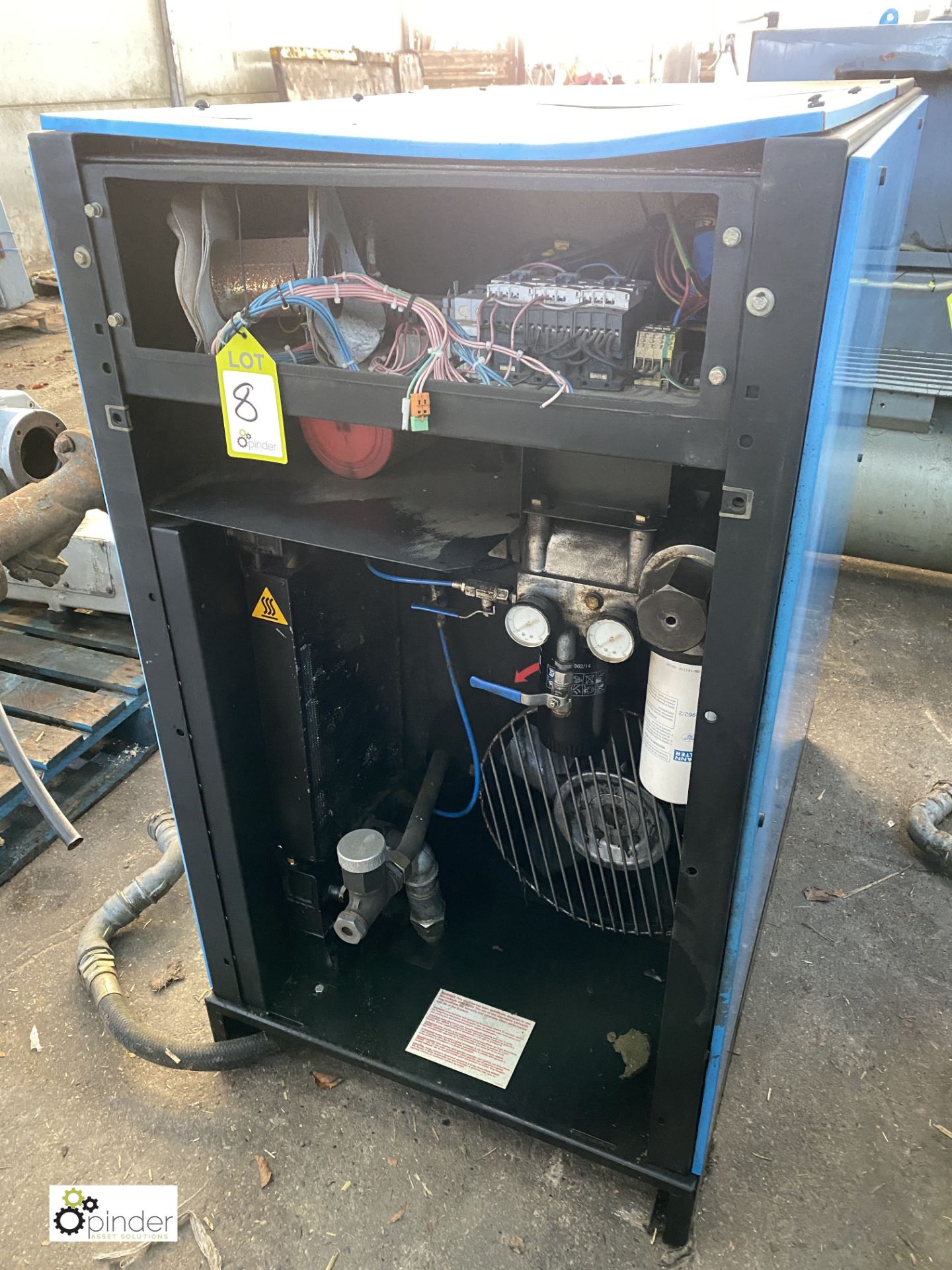 Compair Broomwade Air Compressor (spares or repairs) (please note this lot has a lift out fee of £10