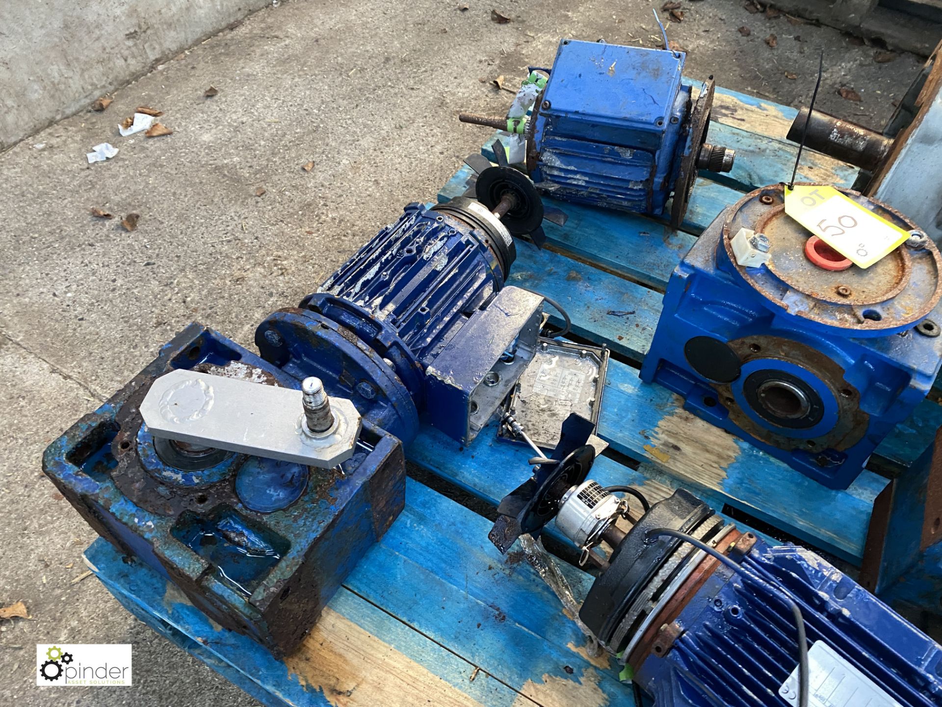 3 various Electric Motors, Geared Motor and 2 Drive Units, to pallet (please note this lot has a - Image 2 of 4