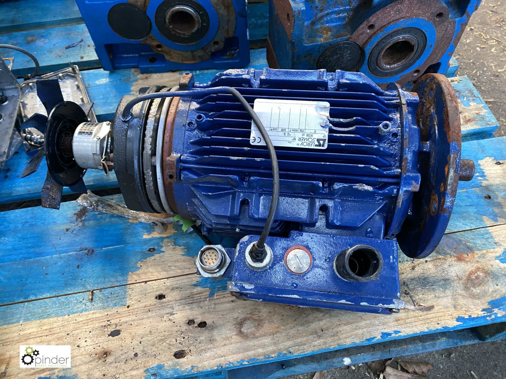 3 various Electric Motors, Geared Motor and 2 Drive Units, to pallet (please note this lot has a - Image 4 of 4