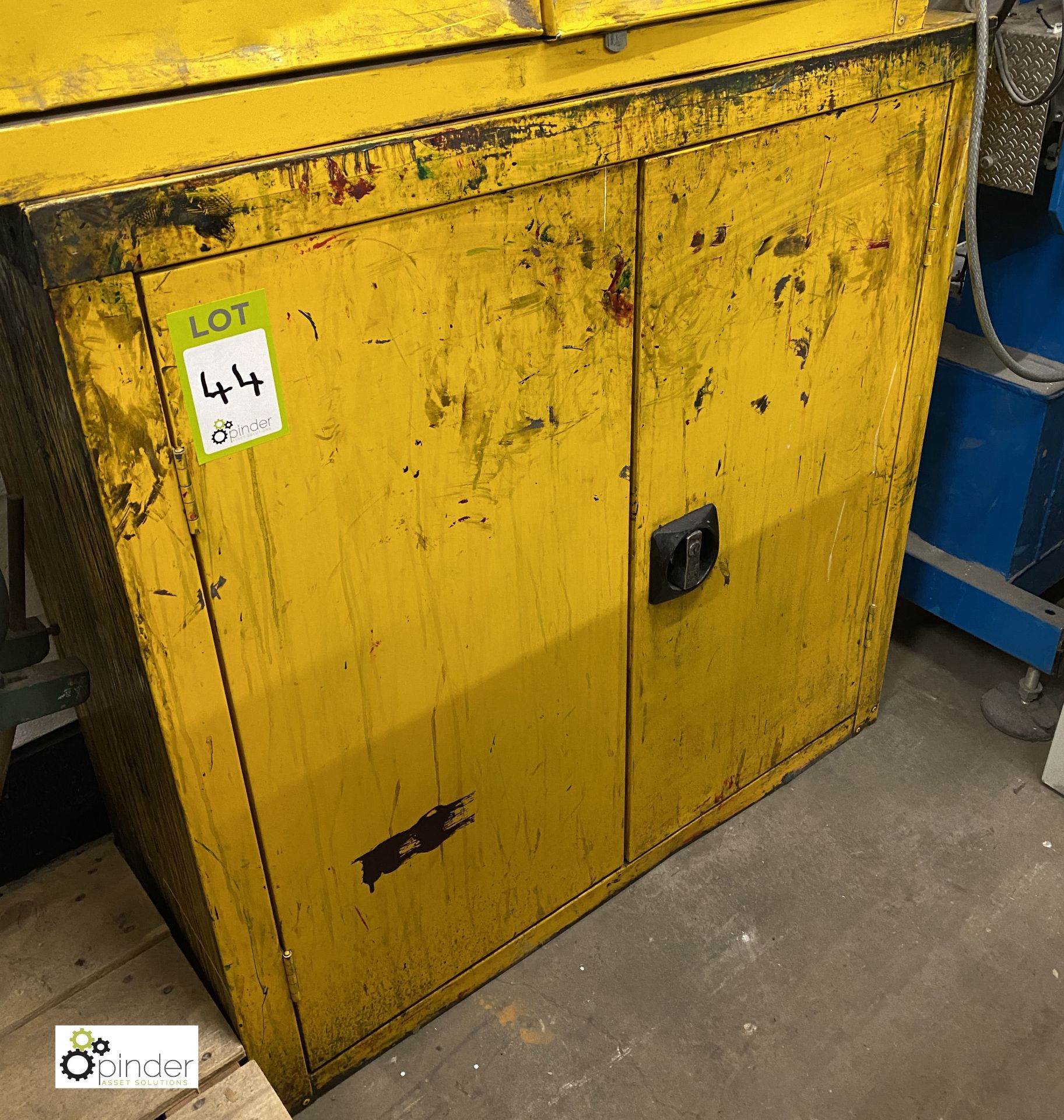 Steel double door Flammables Cabinet, 900mm x 900mm x 450mm (LOCATION: Penistone) (please note there