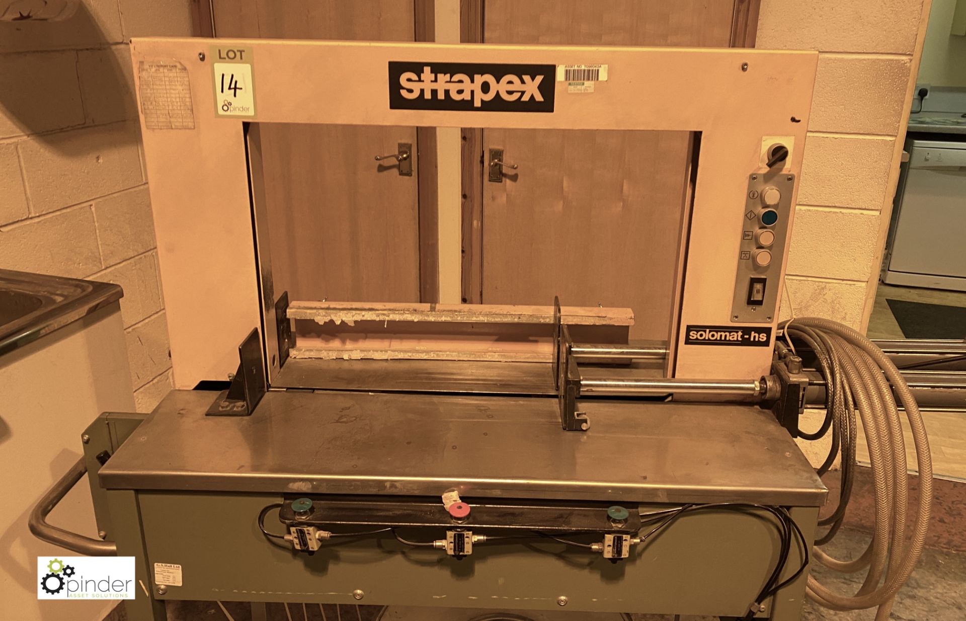 Strapex Solomax-HS Strapping Machine, 240volts (LOCATION: Wakefield) (please note there is a lift - Image 2 of 4