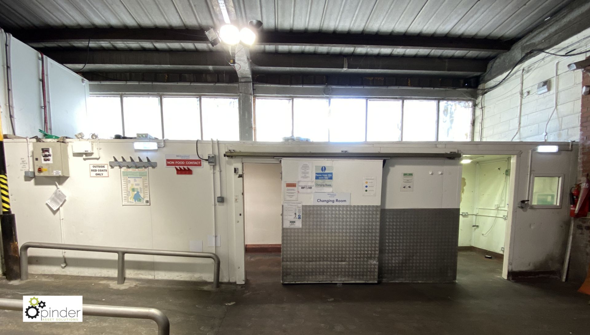 Insulated Chiller/Office, 5980mm x 2200mm with LED lights, 5-fan evaporator unit, chiller and