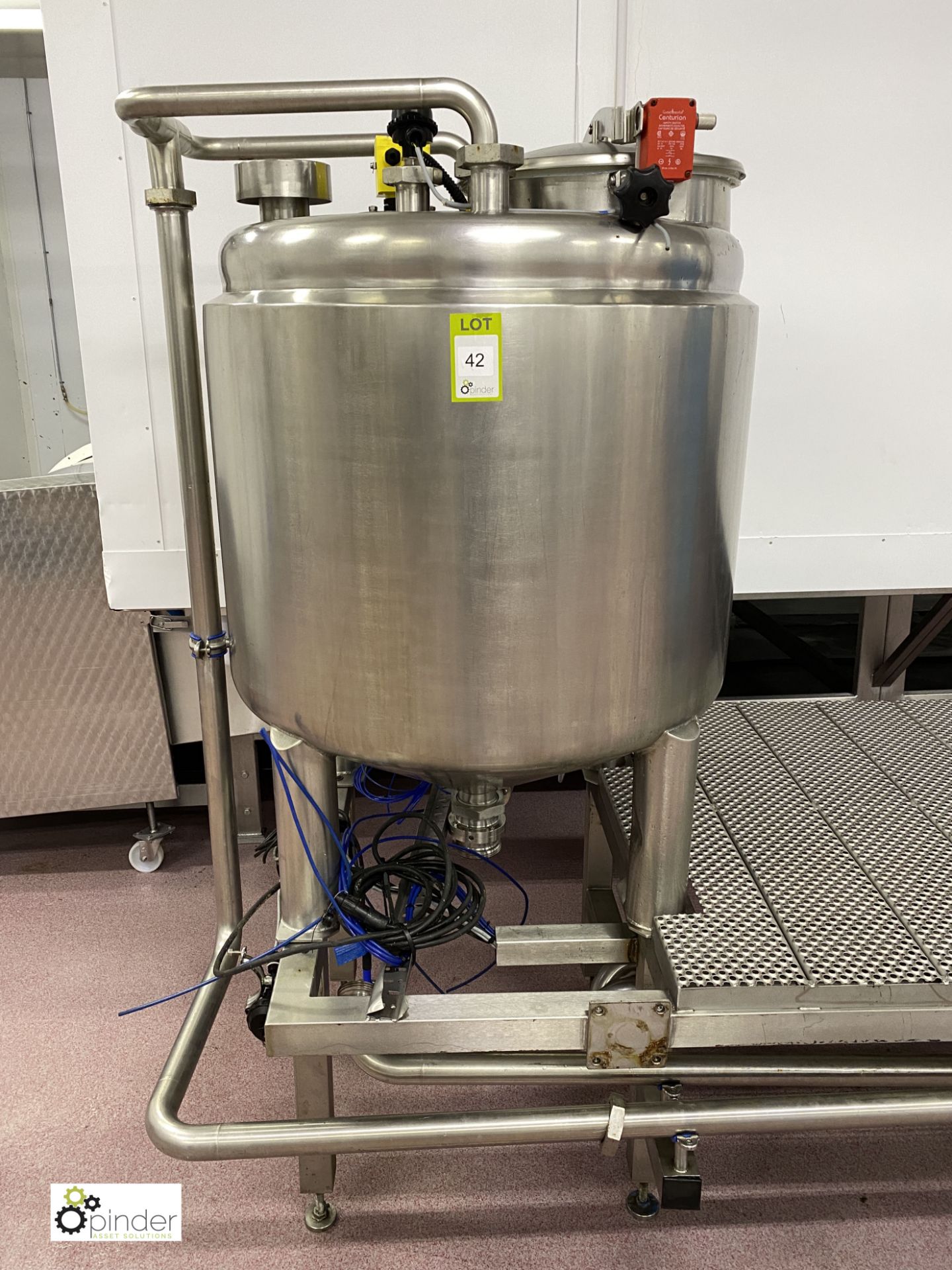 Stainless steel Heated Vessel with stainless steel frame and pipework (please note there is a lift - Image 2 of 8