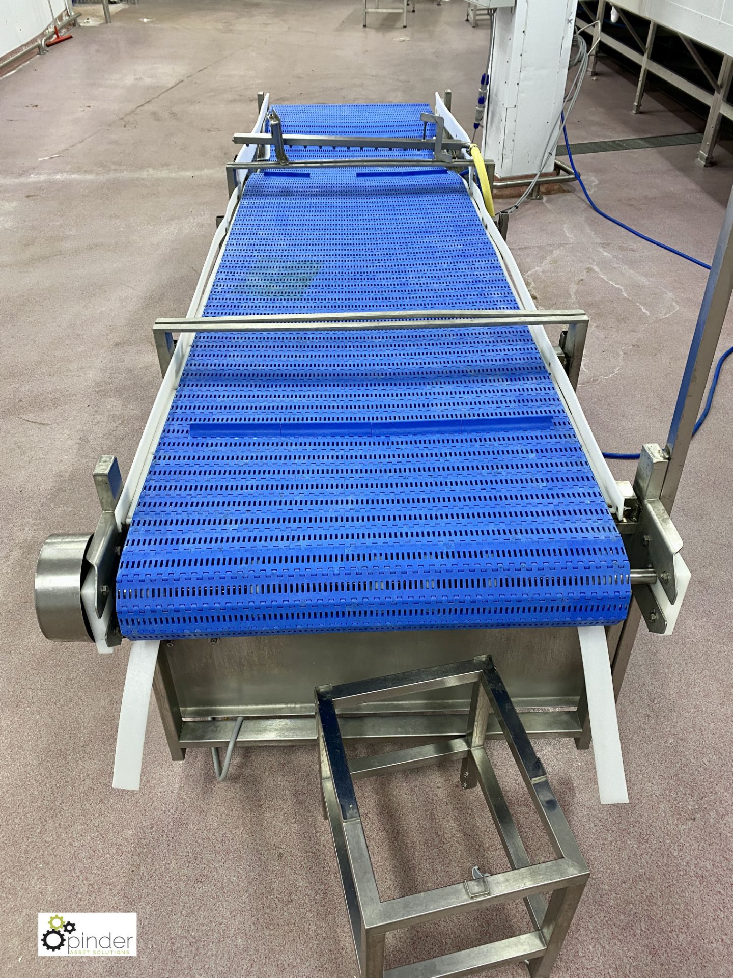 Water Spray Conveyor System, 3850mm x 895mm wide, with 15-nozzle spray unit, collection tank, - Image 8 of 9