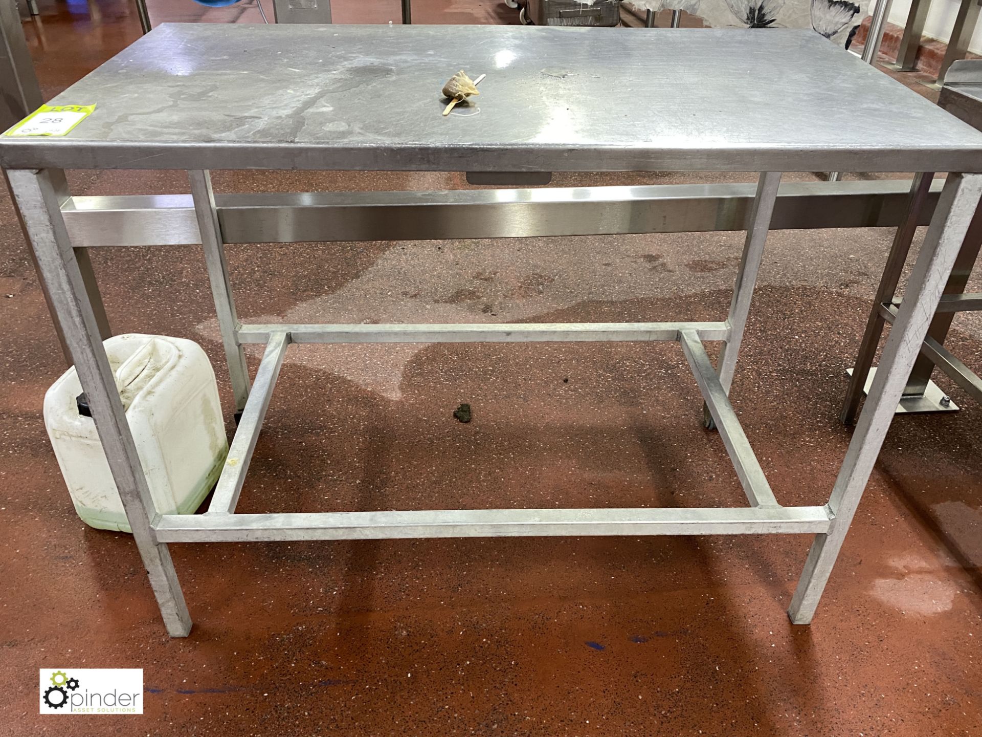 Stainless steel Preparation Table, 1140mm x 610mm x 880mm high (please note there is a lift out