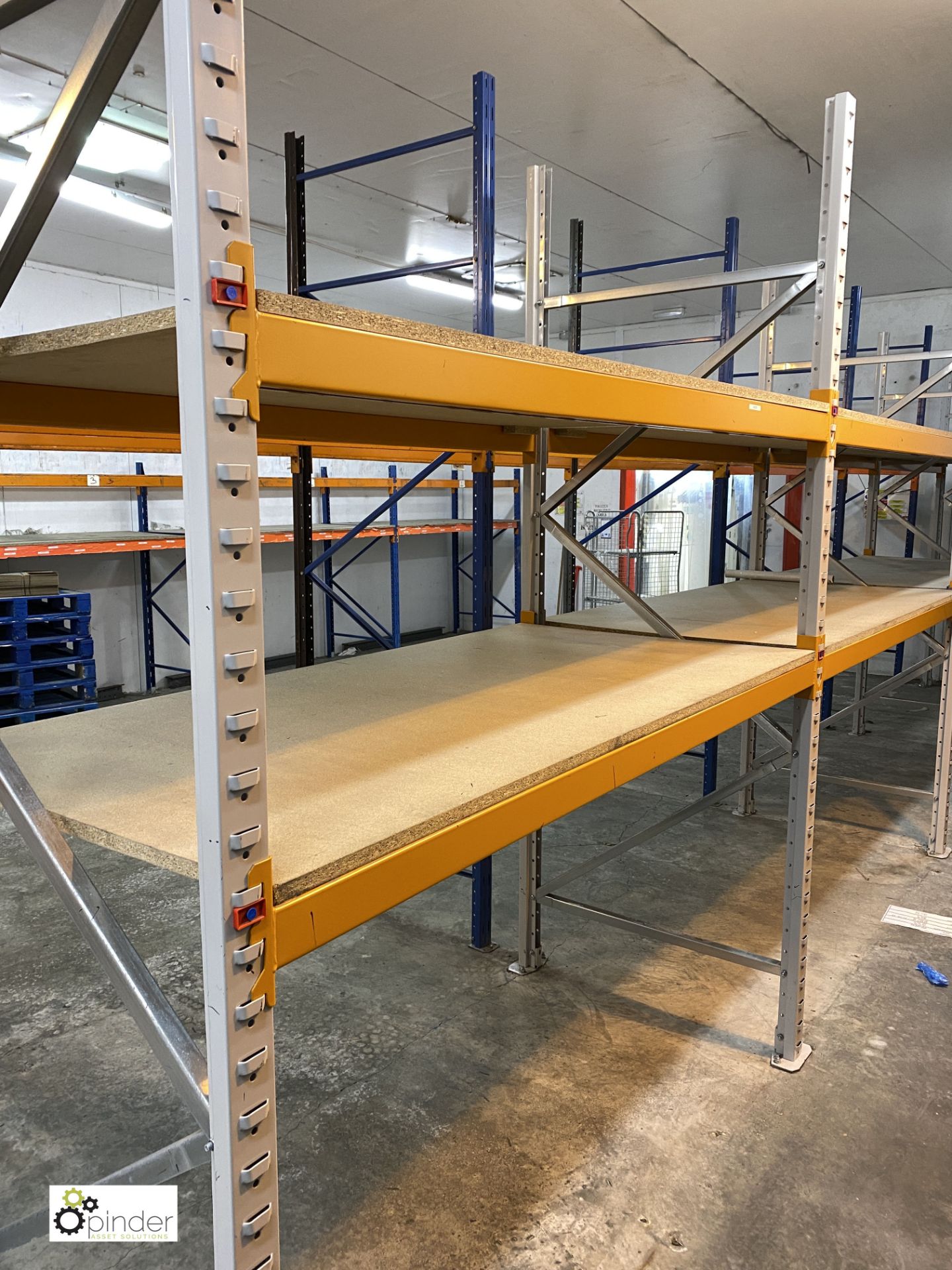 4 bays Pallet Racking, 5 uprights 3000mm x 1100mm and 14 beams 2250mm (please note there is a lift - Image 3 of 6