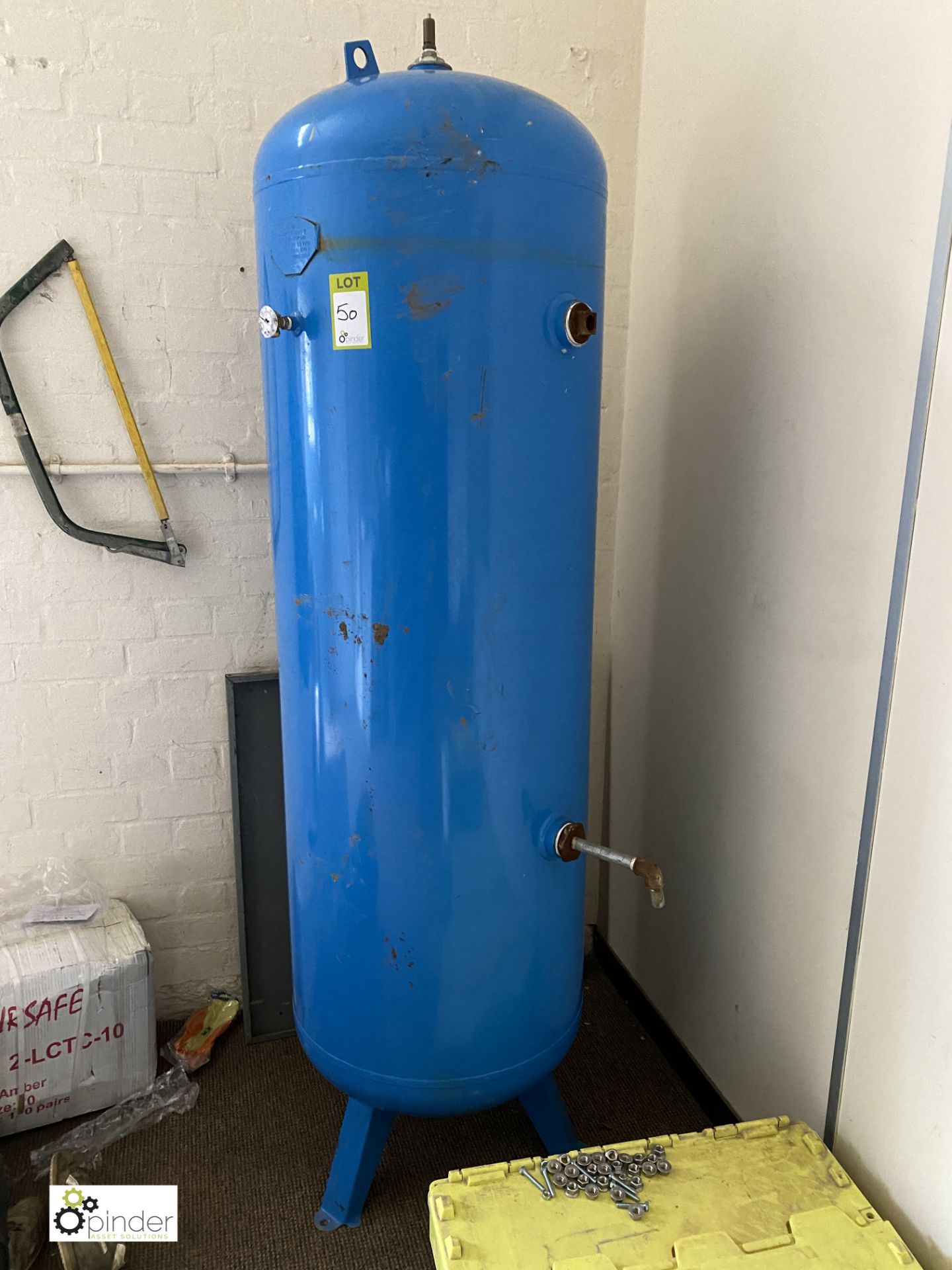 Vertical Air Receiving Tank, 500litres, 11bar, year 2014 (LOCATION: Boston Spa) - Image 2 of 4