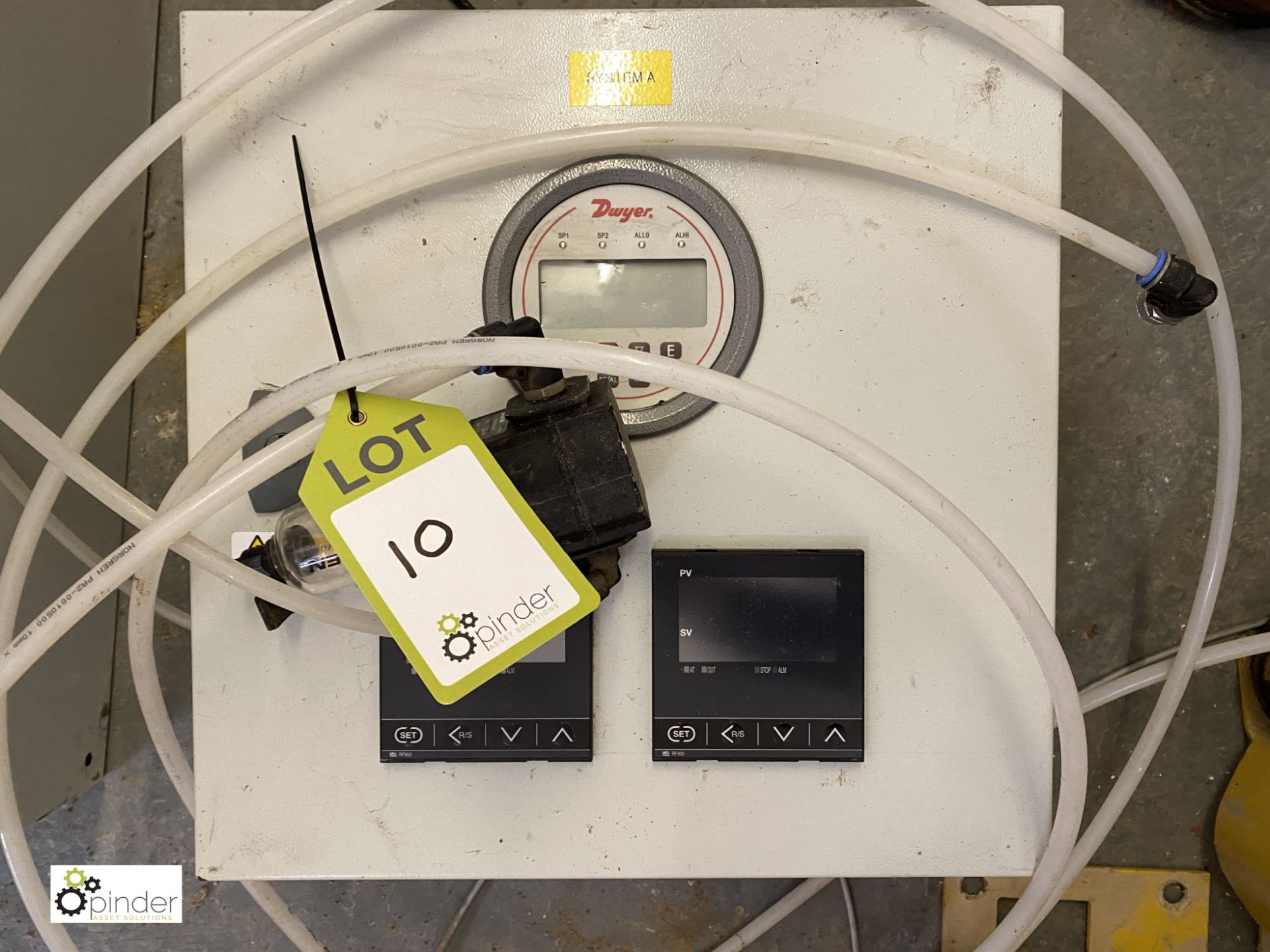 Oxygen Gas Analysing System Monitor Panels, Probes and main panel (LOCATION: Boston Spa) - Image 5 of 11