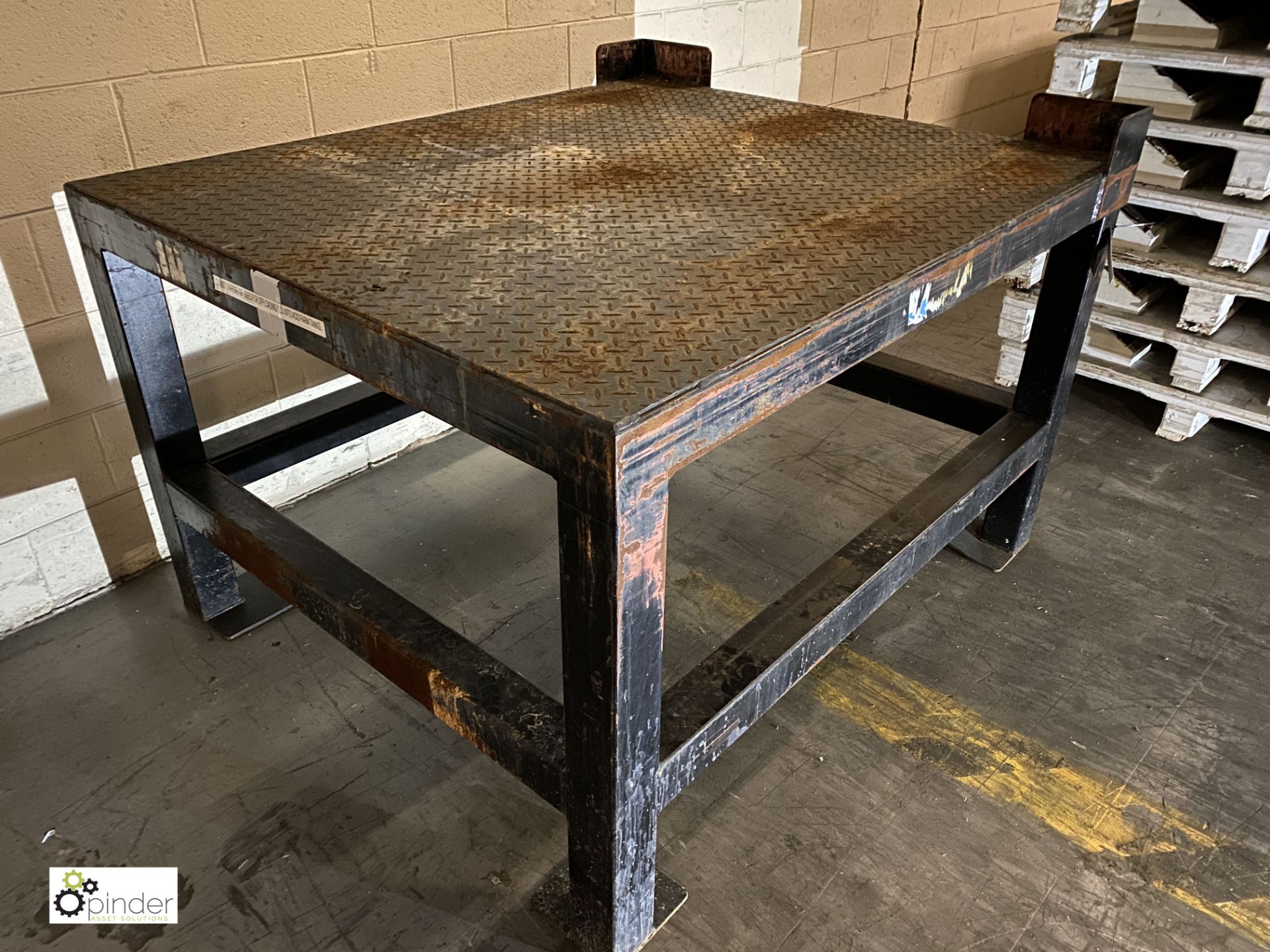 Heavy duty steel fabricated Work Bench, with chequ