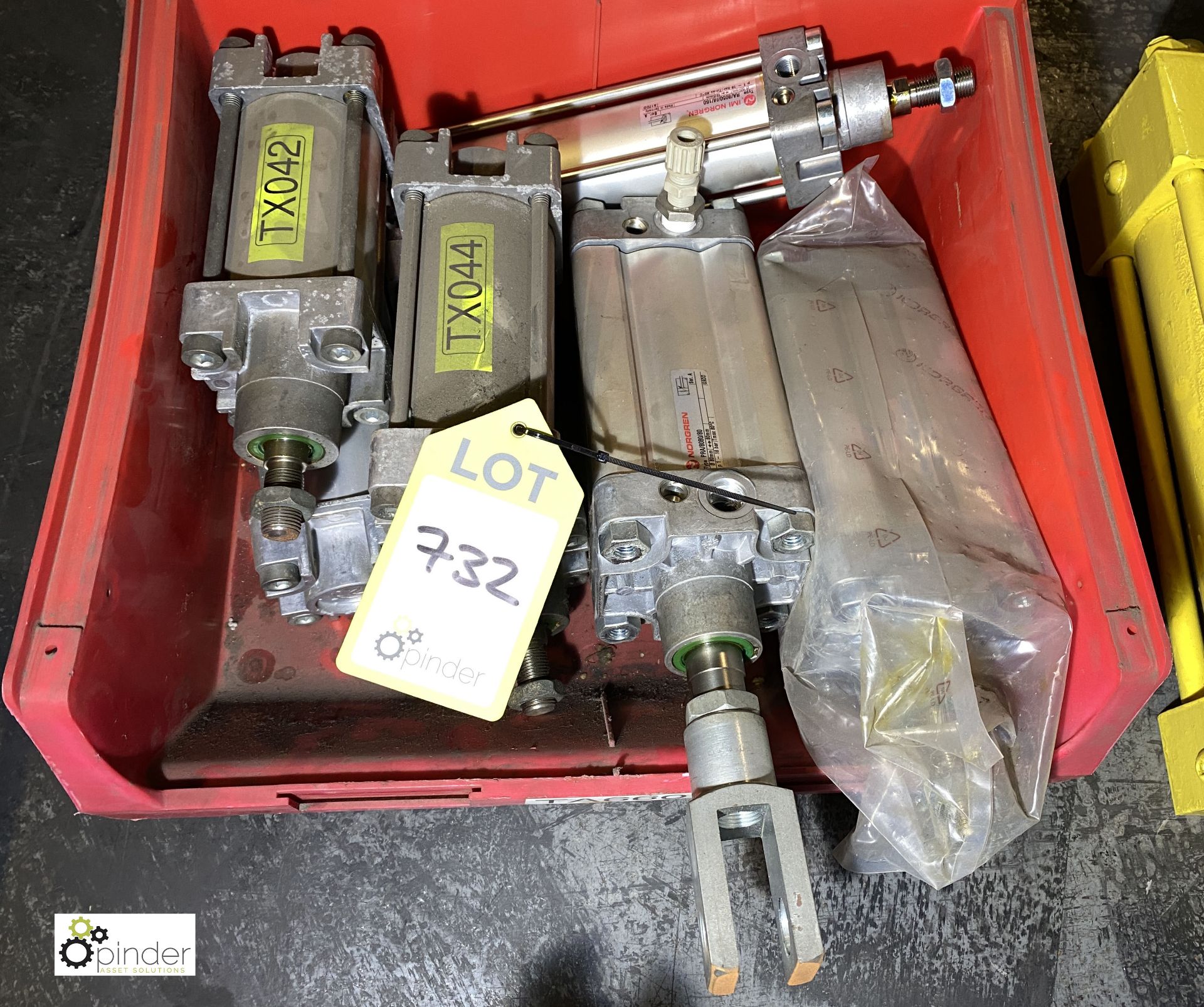 Quantity various pneumatic Cylinders, to bin, as lotted (please note there is a lift out fee of £5