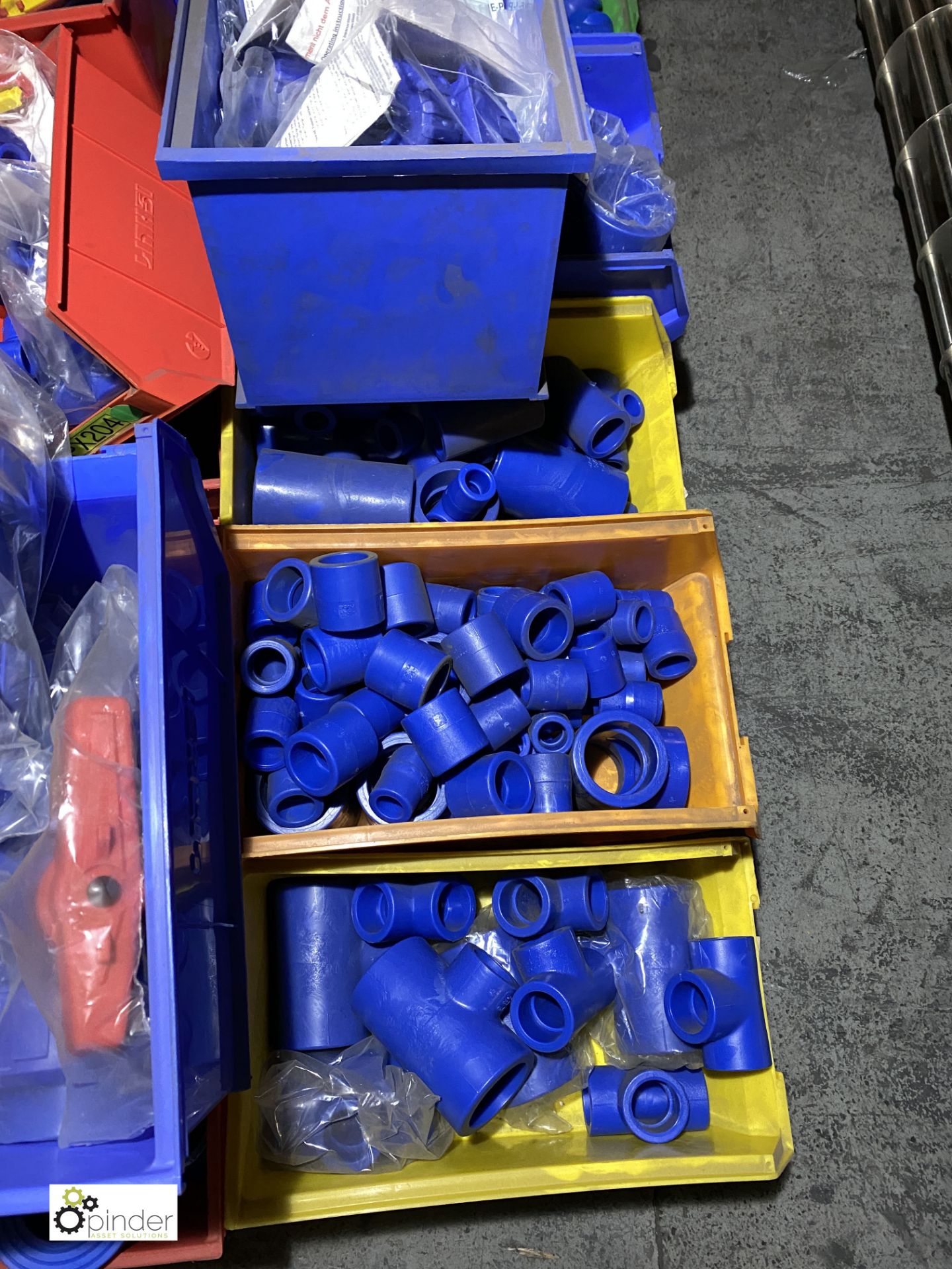 Quantity socket fusion Compressed Air Fittings and Valves, polyethylene, to pallet (please note - Image 3 of 5