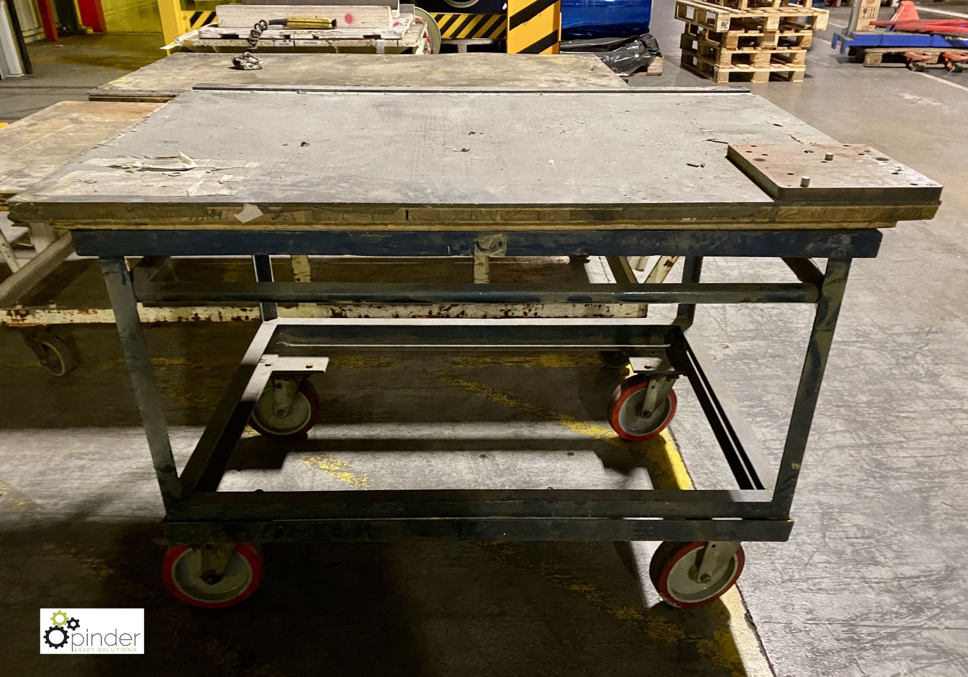 Steel fabricated mobile Workbench, 1350mm x 945mm - Image 2 of 2