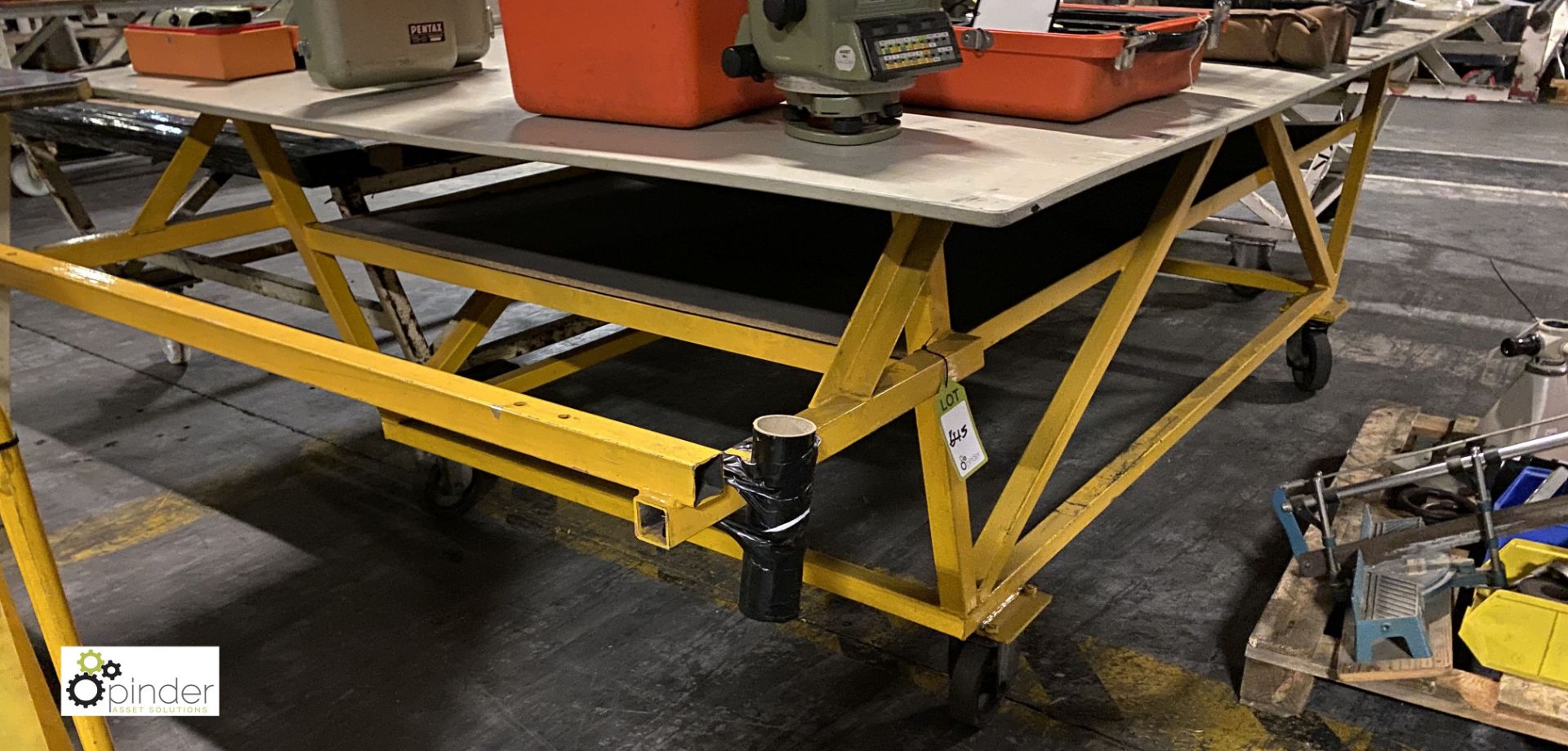 Steel fabricated mobile Workbench, 2845mm x 1700mm - Image 2 of 3
