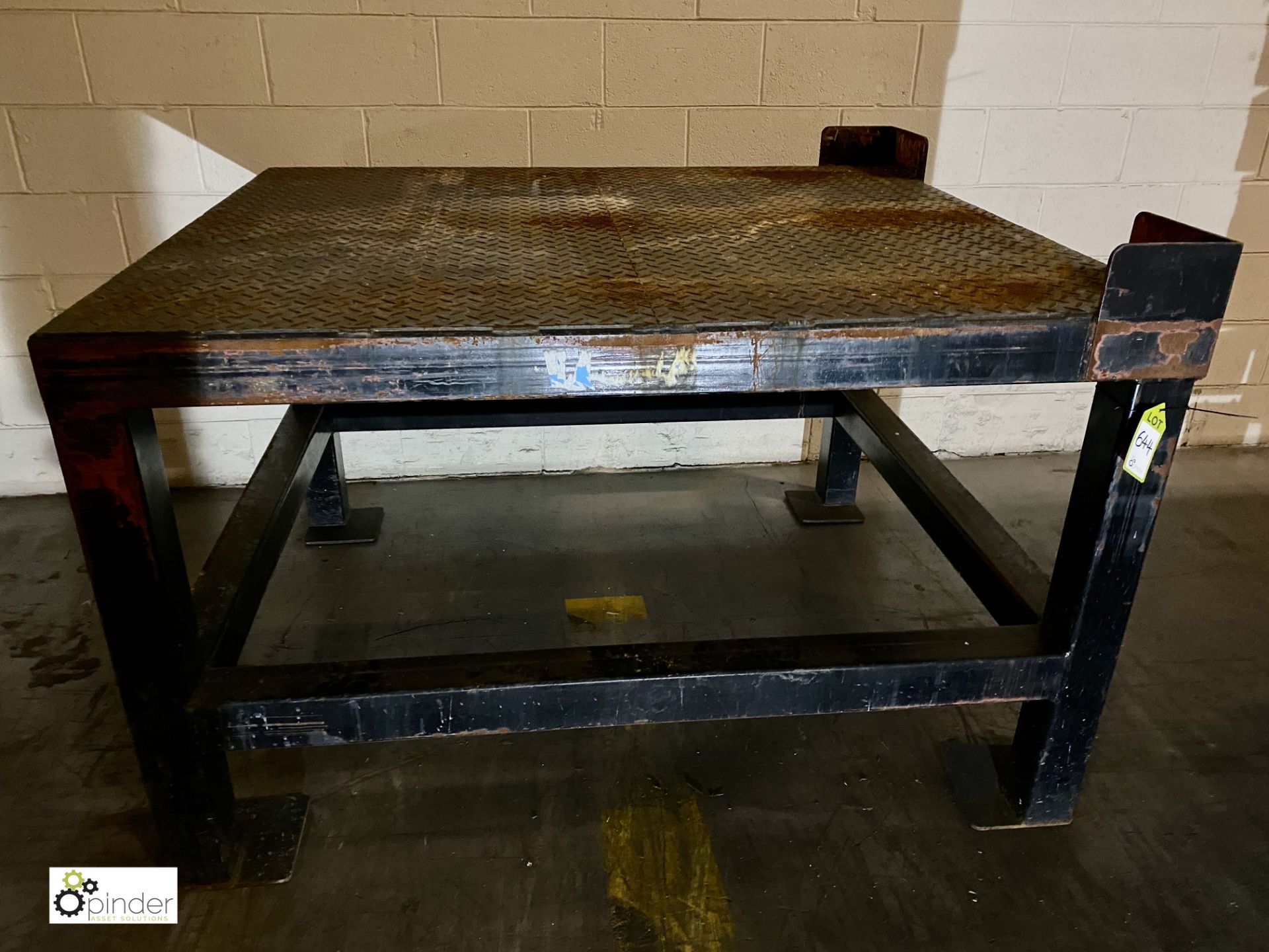 Heavy duty steel fabricated Work Bench, with chequ - Image 2 of 2