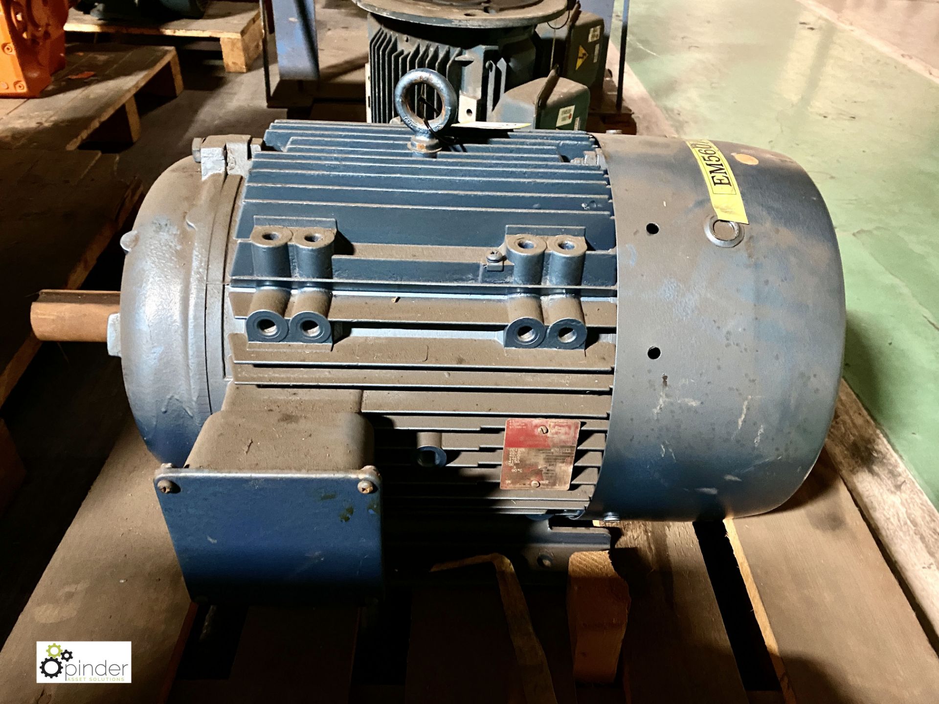 Brook Crompton AD180L Electric Motor, 415volts, 22kw, 1465rpm, IP55, 3ph (EM560) (please note