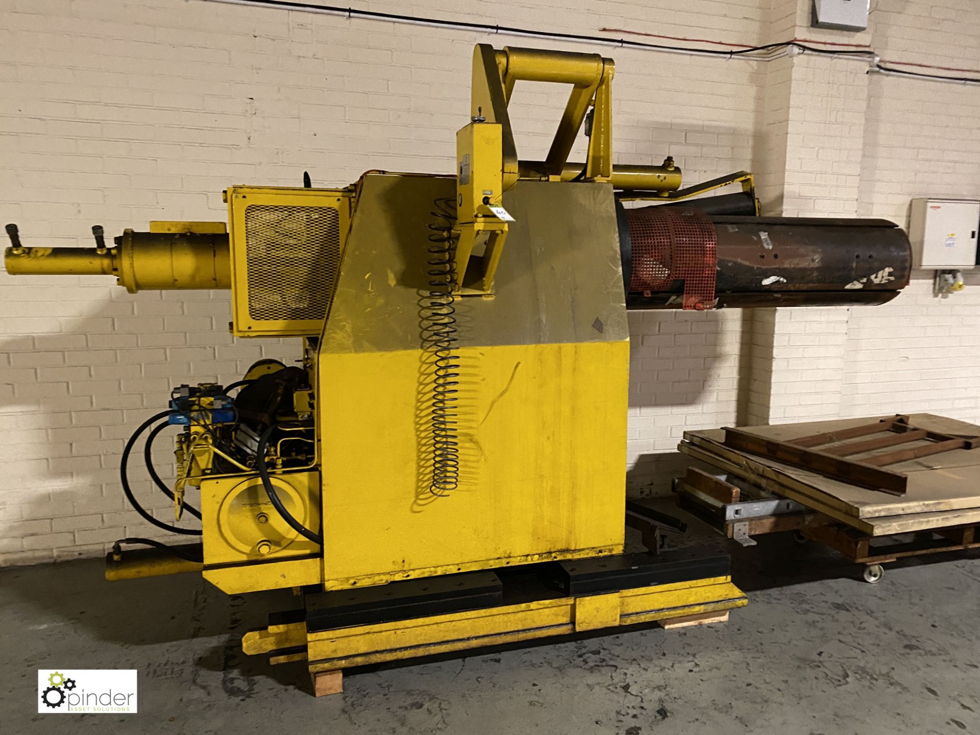 Coiler, 1600mm long, with Milshaw hydraulic power - Image 7 of 7