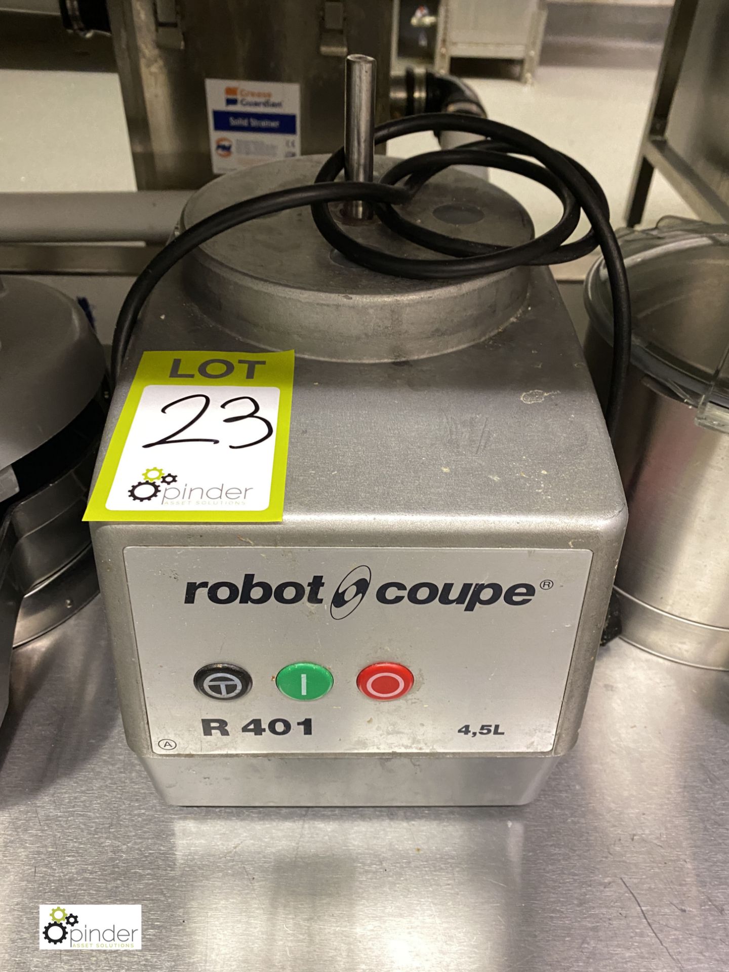 Robot Coupe RU01 Commercial Food Processor, 4.5litres, 240volts, with various attachments, etc ( - Image 2 of 6