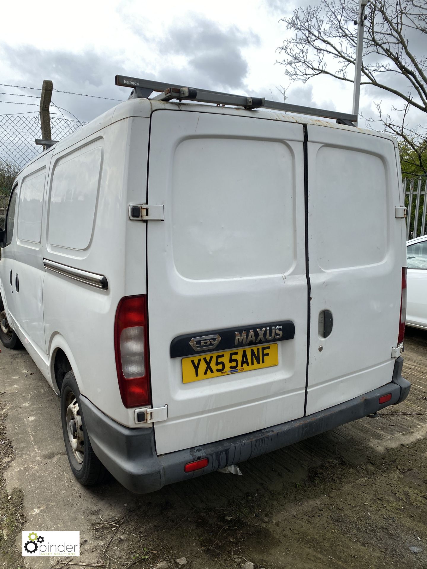 LDV Maxus 2.5 Panel Van, registration: YX55 ANF, date of registration: 13 September 2005, - Image 6 of 15