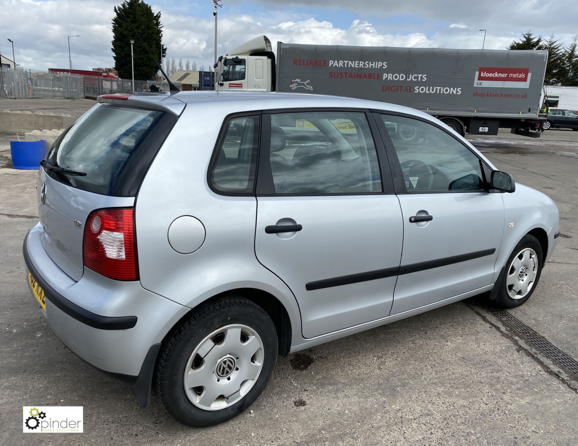 VW 1.2S petrol 5-door Polo, registration: FX02 RXZ, date of registration: 8 March 2002, odometer: - Image 6 of 12