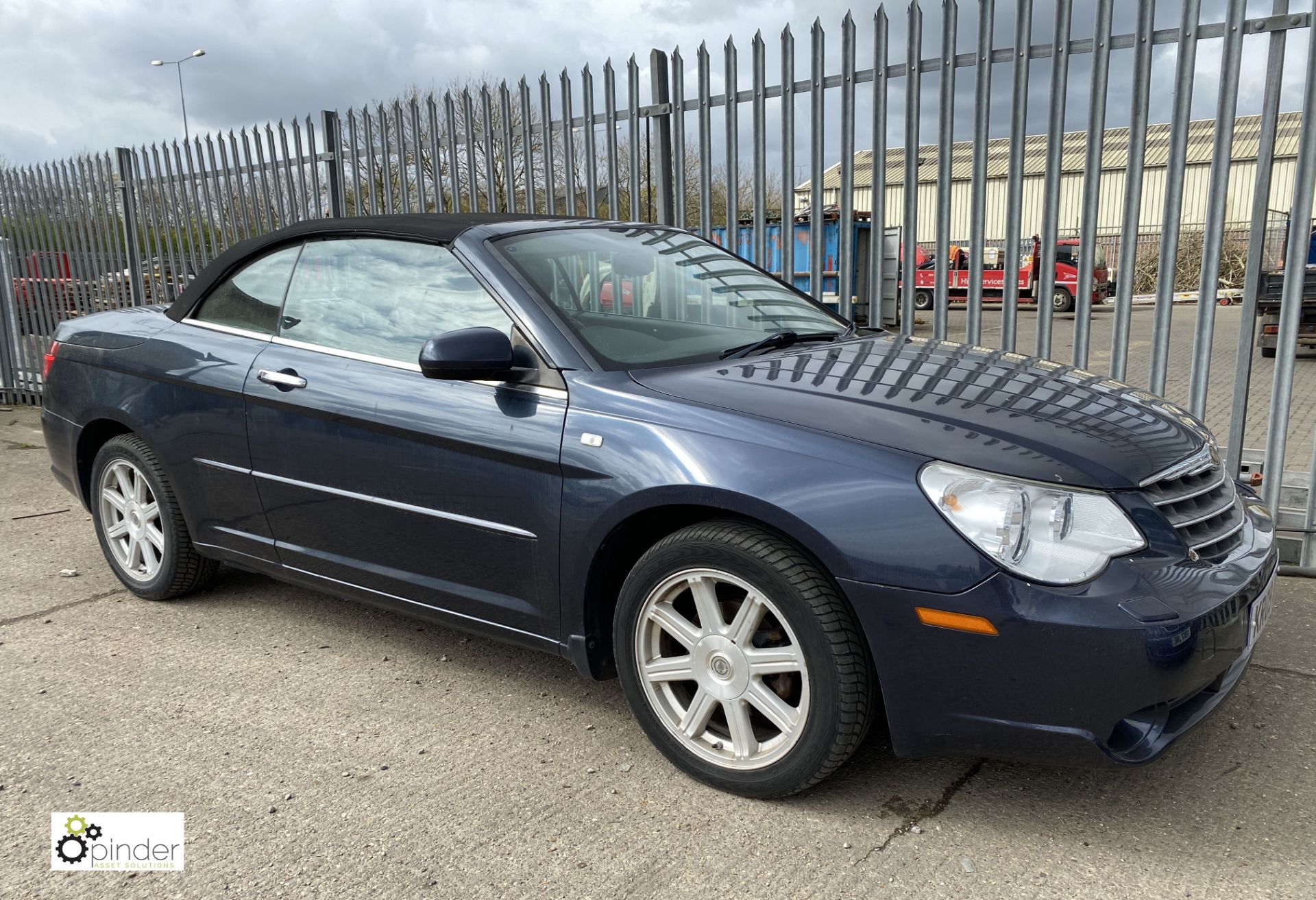 Chrysler Sebring 2.0 CRD Limited 2-door Convertible, registration: KR09 XPZ, date of registration: - Image 2 of 8