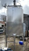 Stainless steel vertical Tank, 1500mm diameter x 2000mm tall, 4750mm circumference, with powered