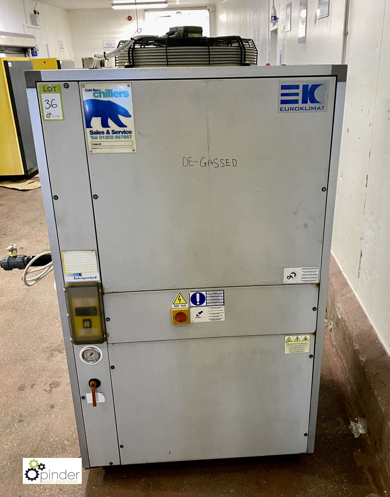 Euroklimat Series IPE 31 Chiller, refrigerant R407C, year 2005, serial number IPEST0031-A166E ( - Image 2 of 5