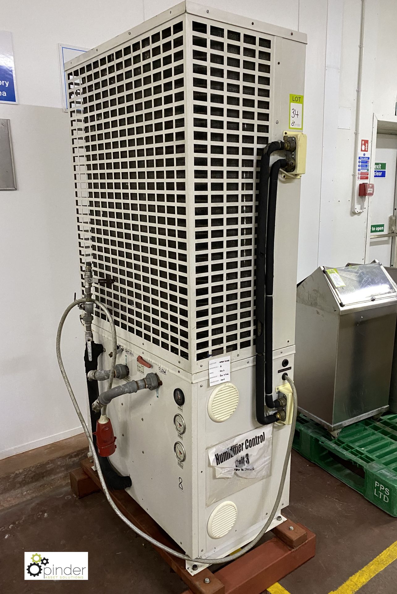 Climat BRE13 Chiller, refrigerant R22, year 1998, serial number 100513/A/01 (please note there is