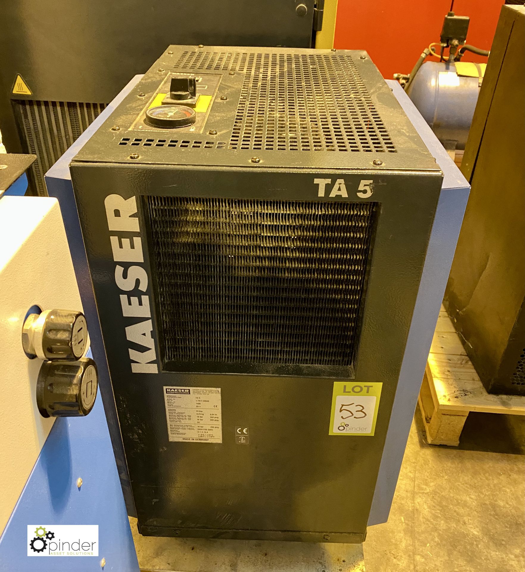 Kaeser TA5 Refrigerant Dryer, serial number 1400, year 2011 (please note there is a lift out fee