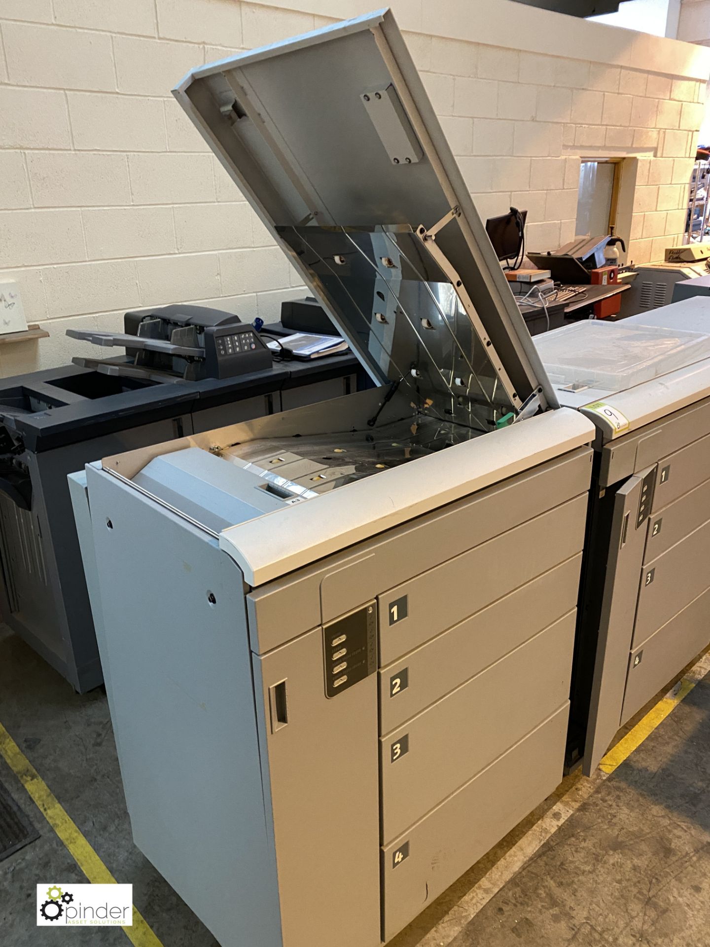 Oce Varioprint 6320 Duplex Mono Digital Printer, with 3 Paper feed units, stacker and consumables ( - Image 10 of 19