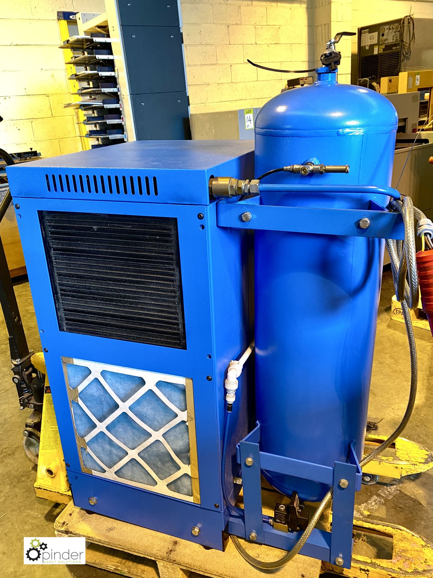 Hydrovane HV04ACE10-NSP2144 Air Compressor Set, with integrated vertical air receiving tank, 11bar - Image 5 of 6